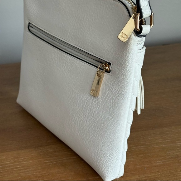 White Chevron Quilted Medium Crossbody Bag with Tassel Accent - Picture 4 of 11